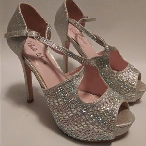 Bella Luxx High Heels Sparkles and Shimmers